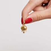 Ciondolo in Acciaio campanella placcata oro scritta Capri e zirconi