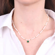 Collana in Acciaio con giro di perle e cuore verde