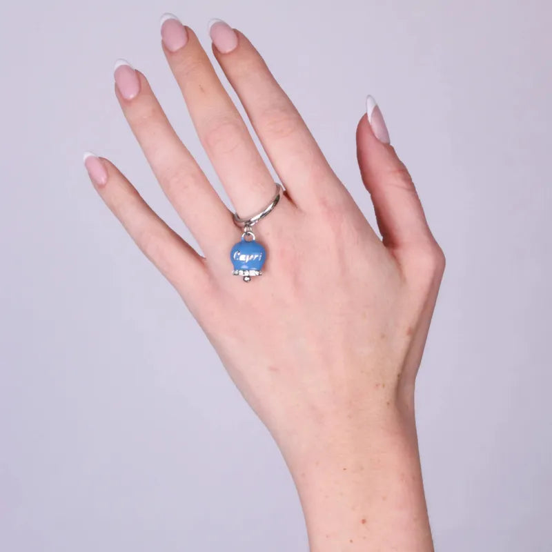 Anello in Acciaio con campanella blu cobalto  con scritta Capri - BYSIMON gioielli