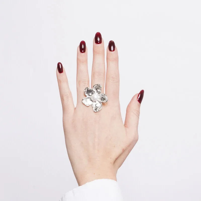 Anello in Acciaio fiore con perla - BYSIMON gioielli