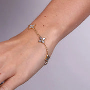 Bracciale in Acciaio con fiore a quattro petali