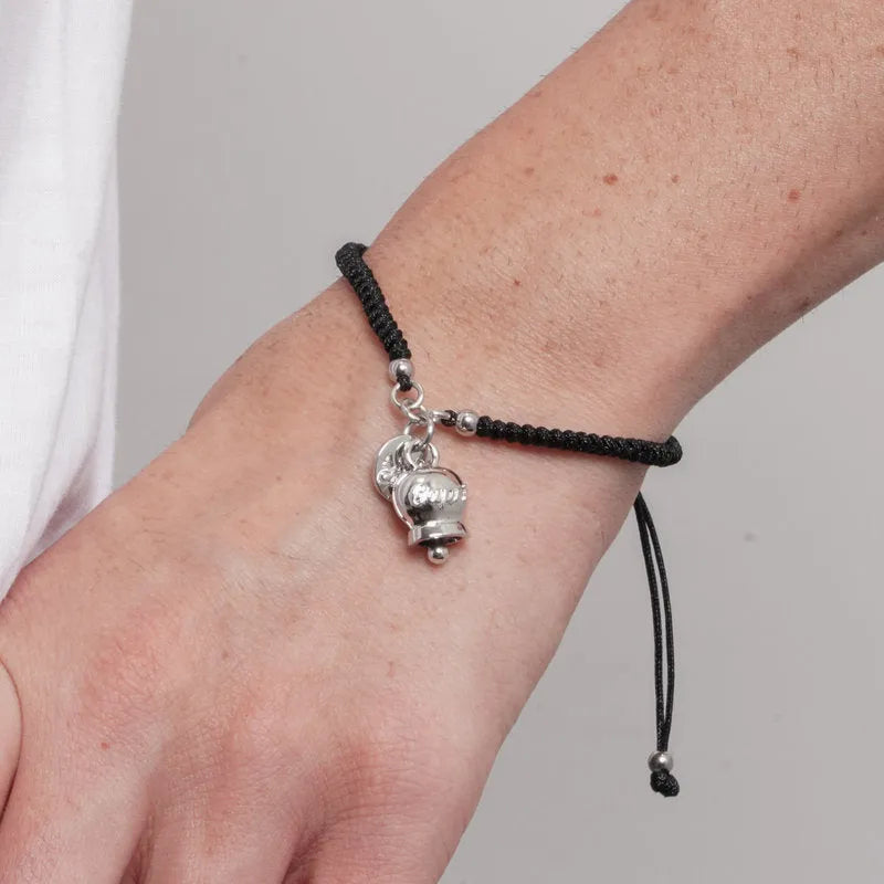 Bracciale in Acciaio con campanella portafortuna con scritta Capri - BYSIMON gioielli