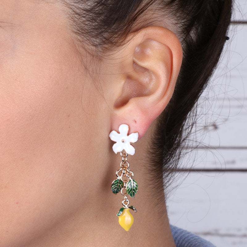 Orecchini in Metallo pendenti, con fiori ed agrumi di Sicilia impreziositi da smalti colorati - BYSIMON gioielli