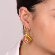 Orecchini in Metallo con pendente maioliche colorate