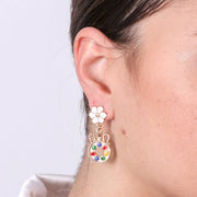 Orecchini in Metallo con fiore a lobo e anfora pendente