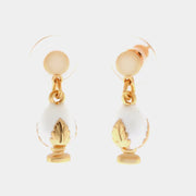 Orecchini in Metallo con pumo bianco