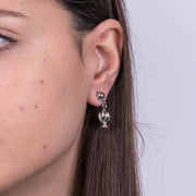 Orecchini in Metallo con pumo placcato argento
