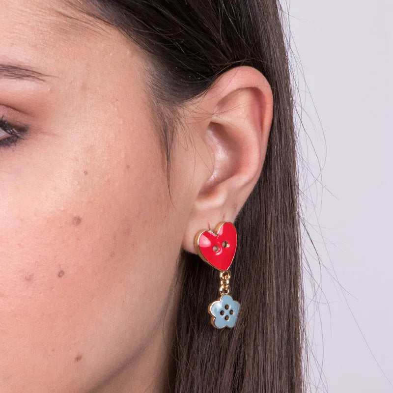 Orecchini in Metallo con cuore rosso e fiore grigio