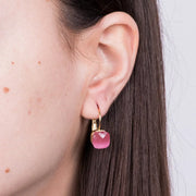 Orecchini in Metallo a cerchio con cristallo quadrato rosa