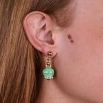 Orecchini in Metallo con campanella verde  scritta capri