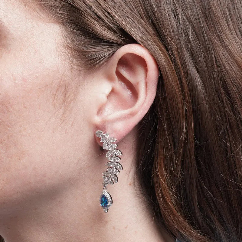 Orecchini in Metallo goccia blu con zirconi