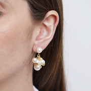 Orecchini in Metallo con perle