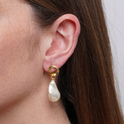 Orecchini in Metallo con perle pendenti