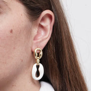 Orecchini in Metallo ovale smaltato bianco