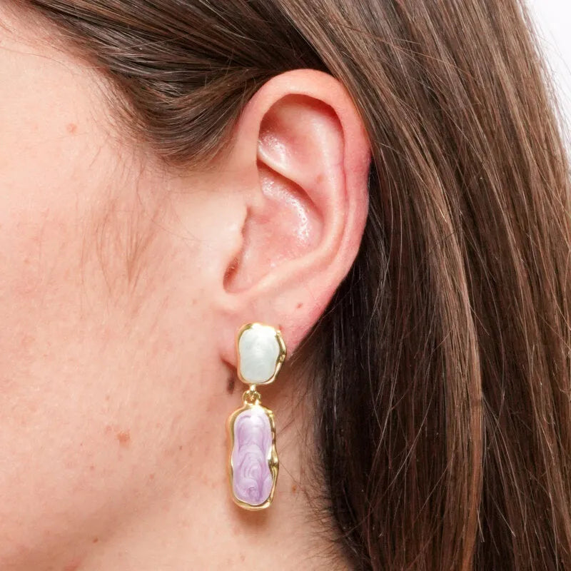 Orecchini in Metallo pendente smaltato viola
