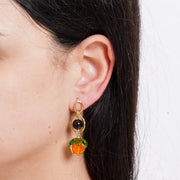 Orecchini in Metallo con sfere nere e arancio pendenti