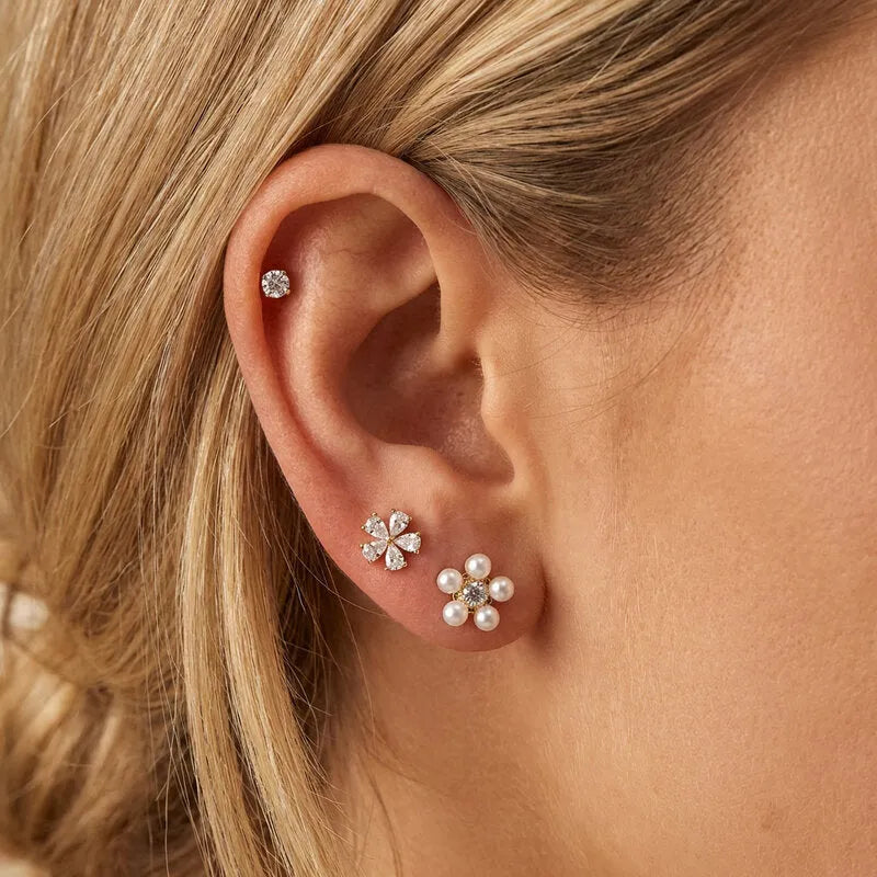 Orecchini in Metallo Set da sei dorato fiori e perle sintetiche