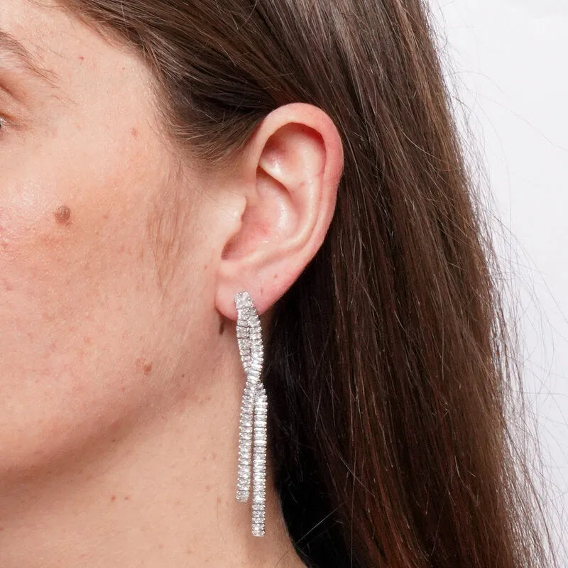 Orecchini in Metallo pendenti intrecciati con cristalli