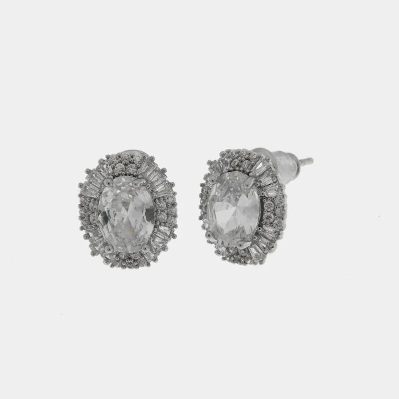 Orecchini in Metallo Lobo Tondo Cesellato Strass