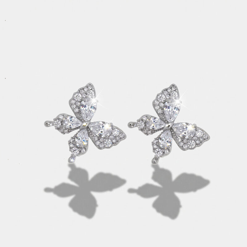 Orecchini in Metallo Lobo Farfalla Argento Strass - BYSIMON gioielli