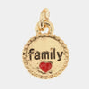 Ciondolo in Metallo ciondolo con scritta family e cuore impreziosito da smalti colorati