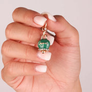 Ciondolo in Metallo campanella portafortuna verde con scritta Capri