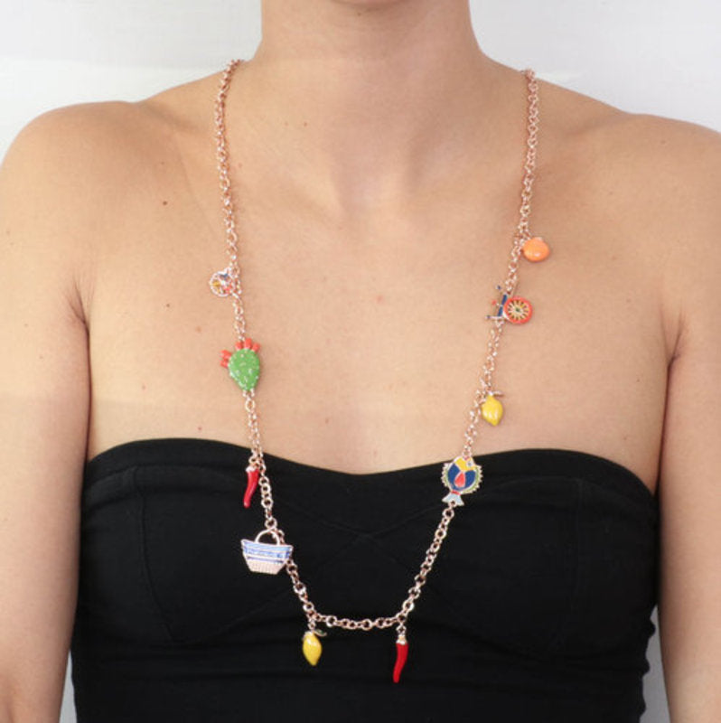 Collana in Metallo con charm siciliani, carretto, coffa, fico d'india, corno portafortuna - BYSIMON gioielli