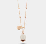 Collana in Metallo con campanella portafortuna pendente, impreziosita da smalto bianco e cristalli - BYSIMON gioielli