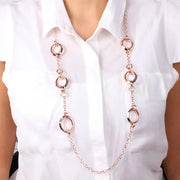 Collana in Metallo a catena lunga impreziosita da elementi lucidi