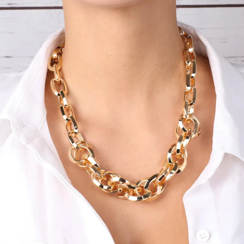Collana in Metallo girocollo a catena con maglie intrecciate lucide