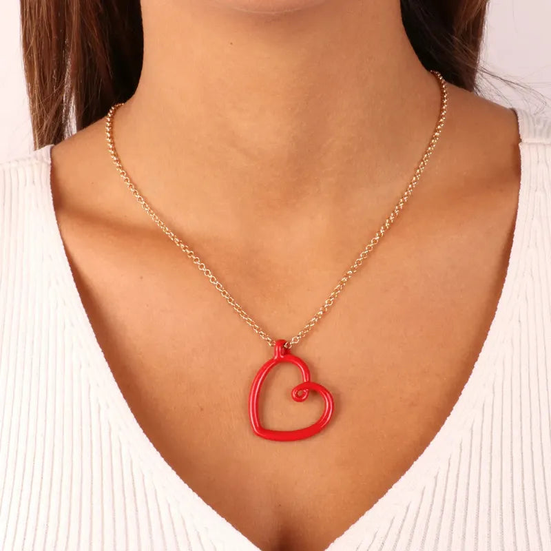 Collana in Metallo a forma di cuore con smalto rosso