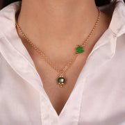 Collana in Metallo con cuore e campanella portafortuna verde con quadrifoglio