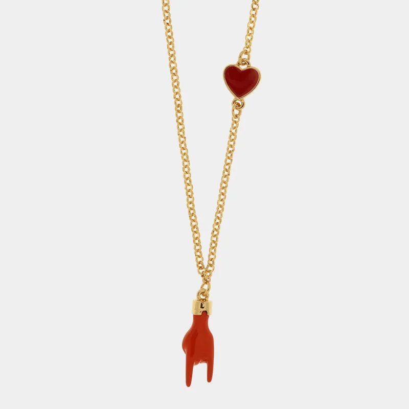 Collana in Metallo con pendente a forma di corna porta fortuna e cuore rosso - BYSIMON gioielli