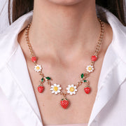Collana in Metallo girocollo con fragola e margerite pendenti