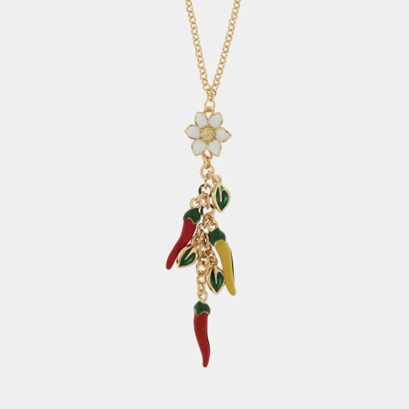 Collana in Metallo con peperoncini pendenti e fiore bianco