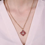 Collana in Metallo con croce di Malta colorata