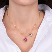 Collana in Metallo con campanella portafortuna pendente, impreziosita da smalto e cristalli