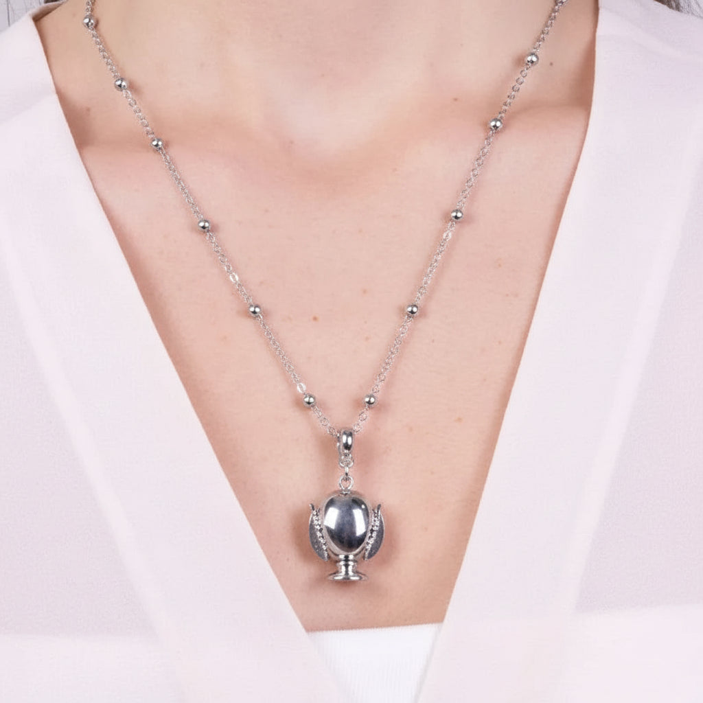 Collana in Metallo con pumo placcato argento - BYSIMON gioielli