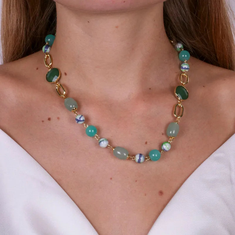Collana in Metallo con pietre sfumate verdi
