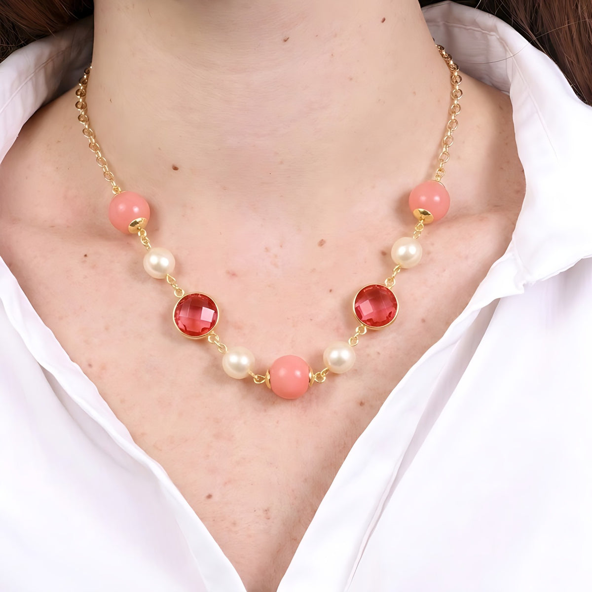 Collana in Metallo con perle rosa e cristallo
