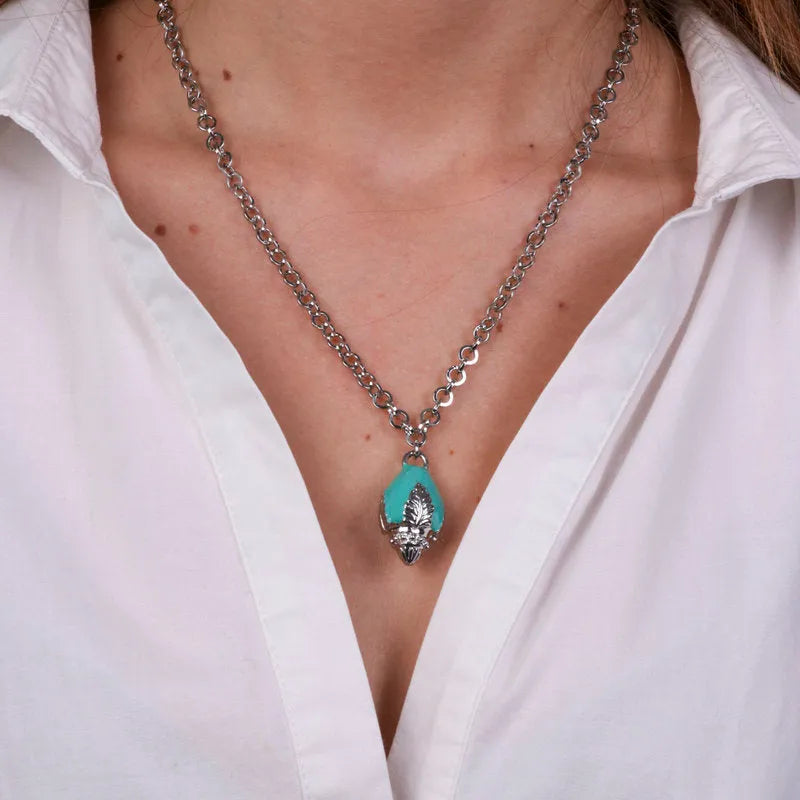 Collana in Metallo con pumo verde - BYSIMON gioielli
