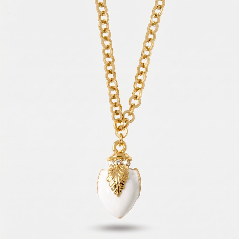 Collana in Metallo con pumo bianco placcata oro BYS - gioiello BySimon
