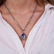 Collana in Metallo con pumo blu