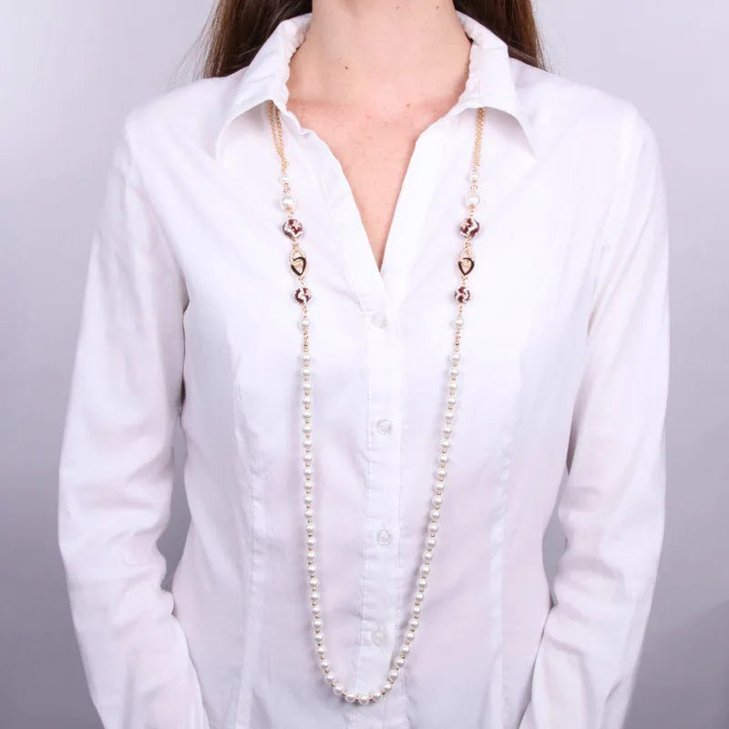 Long metal necklace with pearls