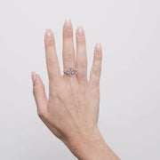 Anello in Metallo fiore zirconato azzurro