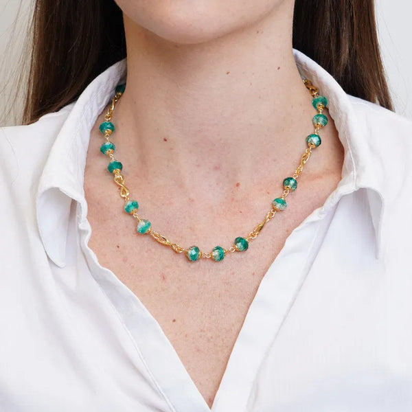 Collana in Metallo con cristalli verdi ispirati all'art glass - BYSIMON gioielli