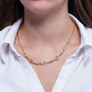 Collana in Metallo maioliche bianche