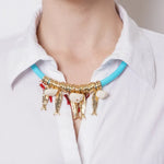 Collana in Metallo con girocollo azzurro e pendenti con simboli marini BYS - gioiello BySimon