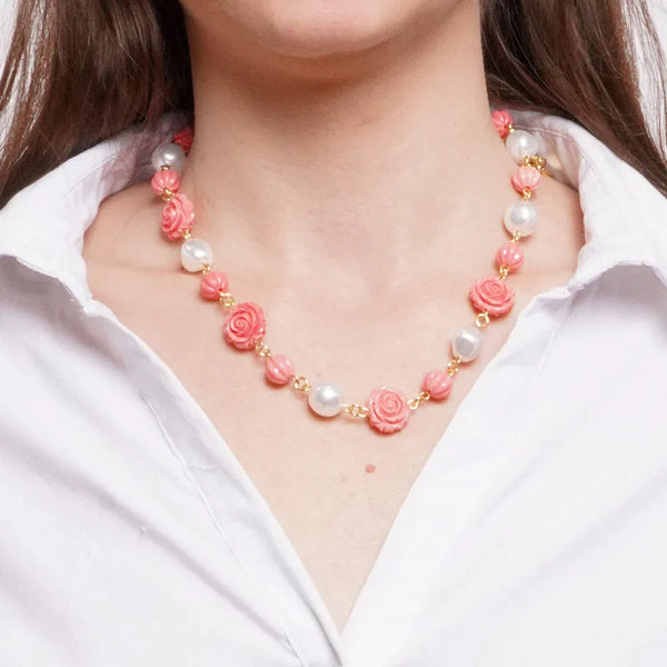 Collana in Metallo fiori corallo con perle - BYSIMON gioielli