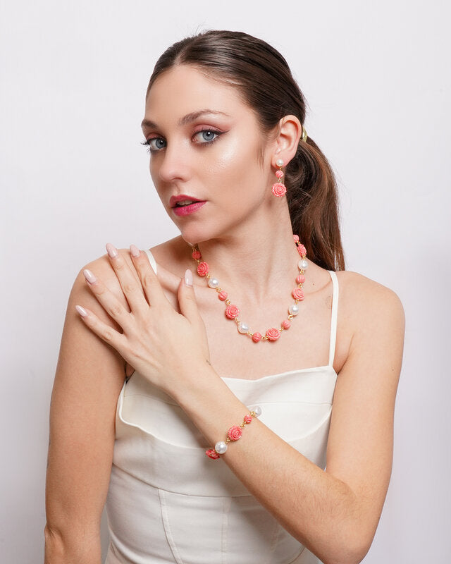 Set coordinato - Collana in Metallo fiori corallo con perle